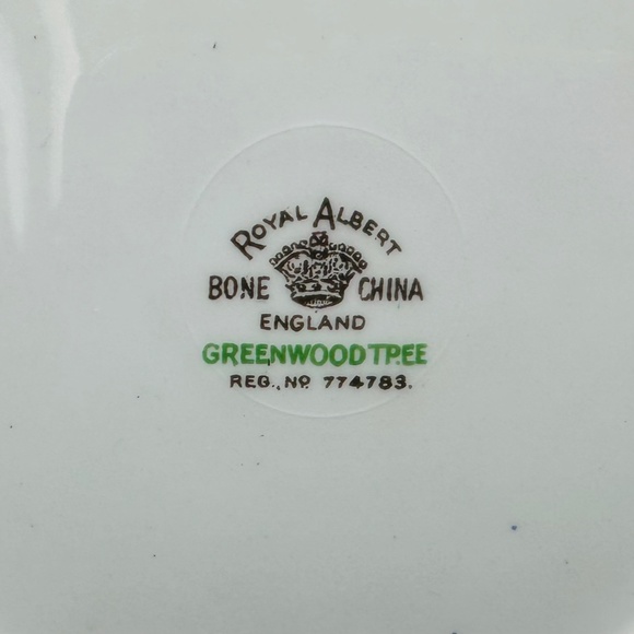 Royal Albert Greenwood Tree 7" Dessert Plates(4) Bone China England - Picture 5 of 5